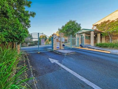 59/10 Schumann Close, Tingalpa QLD 4173, Tingalpa - Image 1