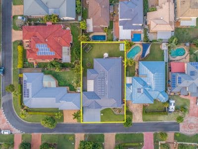 Carindale, Carindale - Image 1