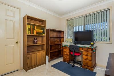 Bracken Ridge, Bracken Ridge - Image 1
