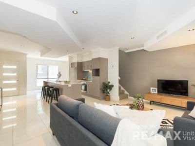 17/276 Pine Mountain Road, CARINA HEIGHTS QLD 4152, Carina Heights - Thumbnail 2