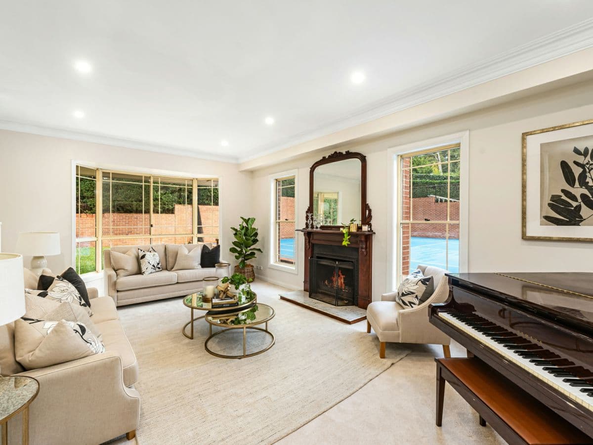 10 Carlotta Avenue, GORDON, Gordon - Thumbnail 3