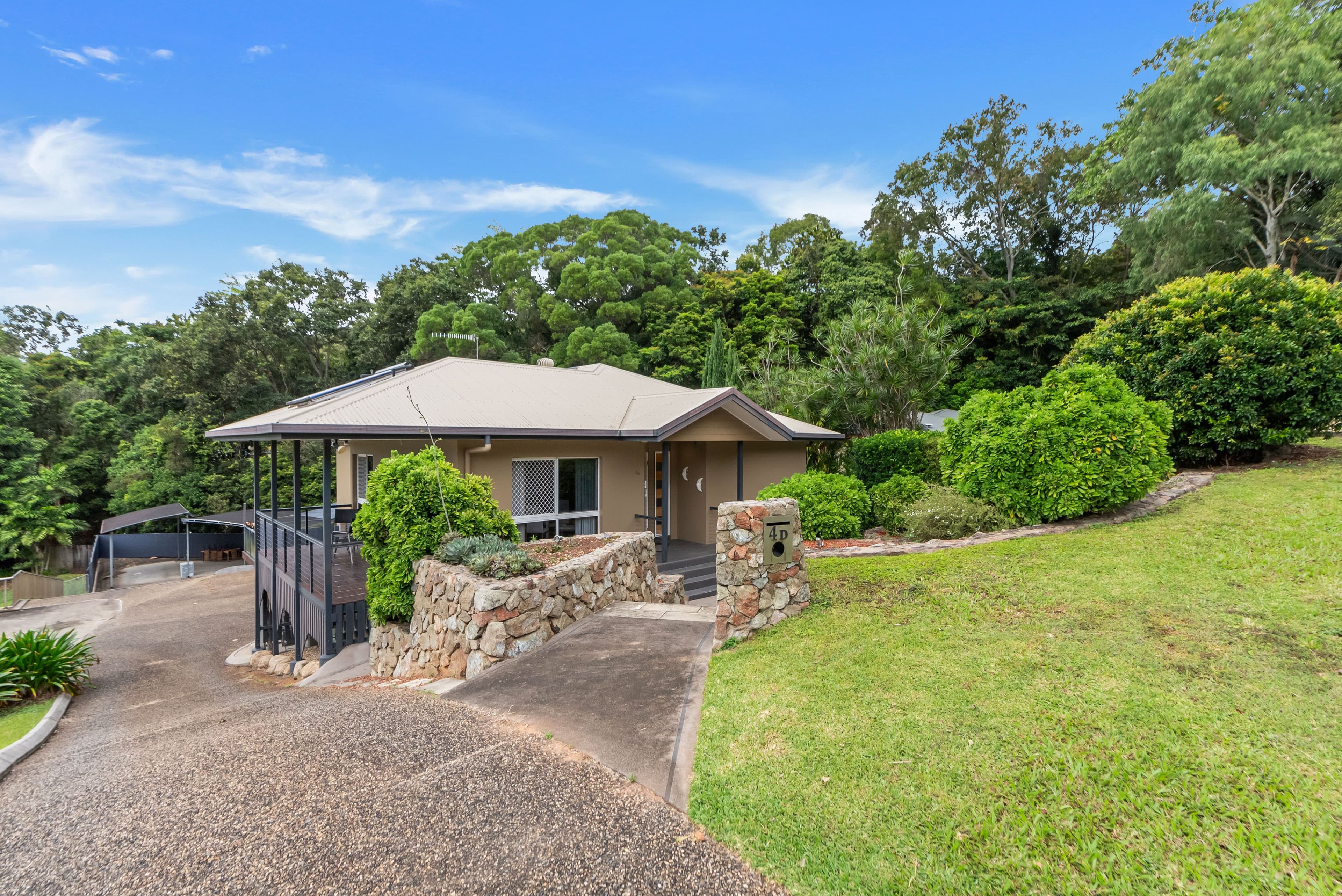 1/4D Trundle Terrace, Whitfield QLD 4870, Whitfield - Thumbnail 2
