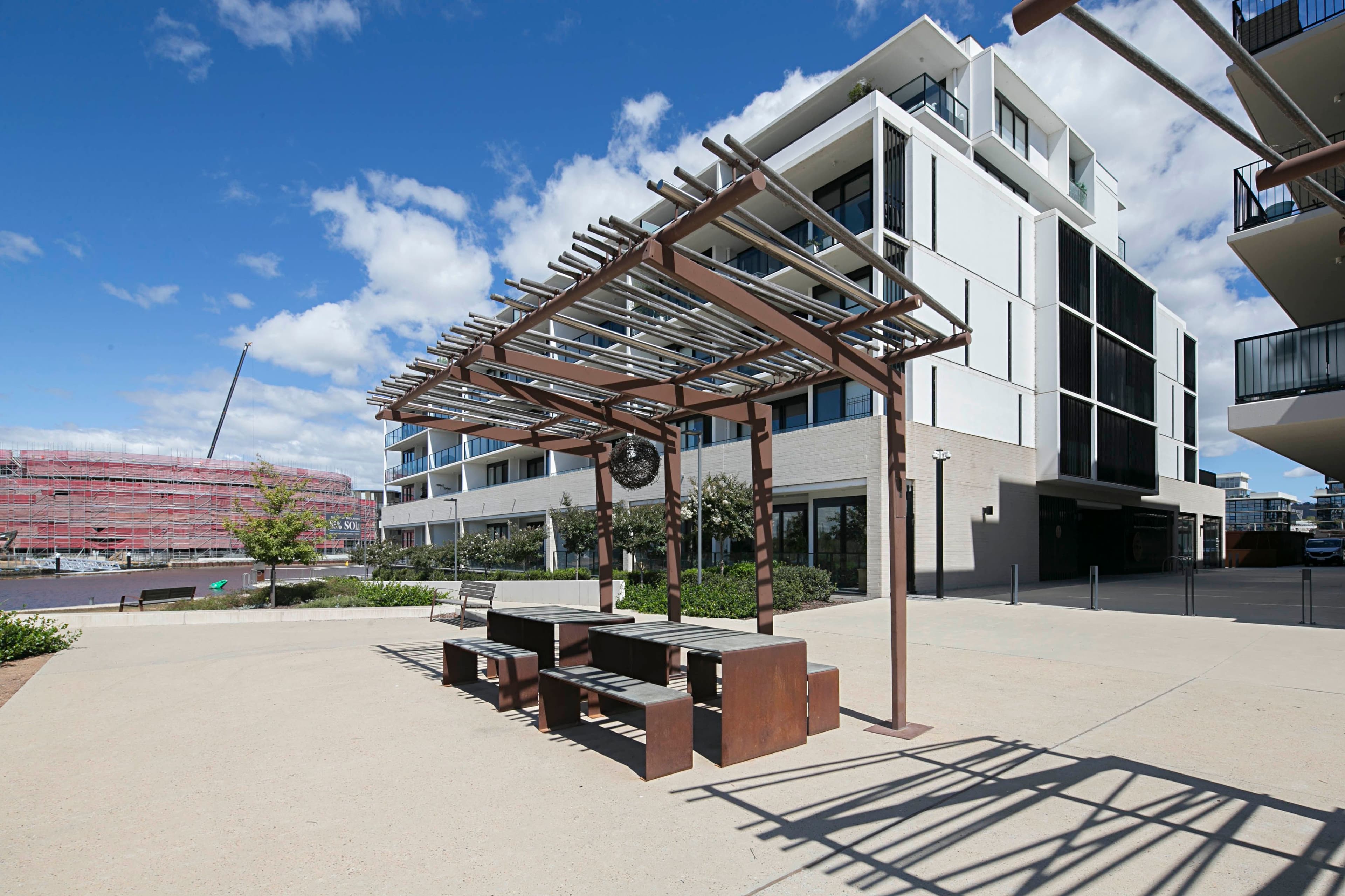 33/14 Trevillian Quay, Kingston ACT 2604, Kingston - Thumbnail 2