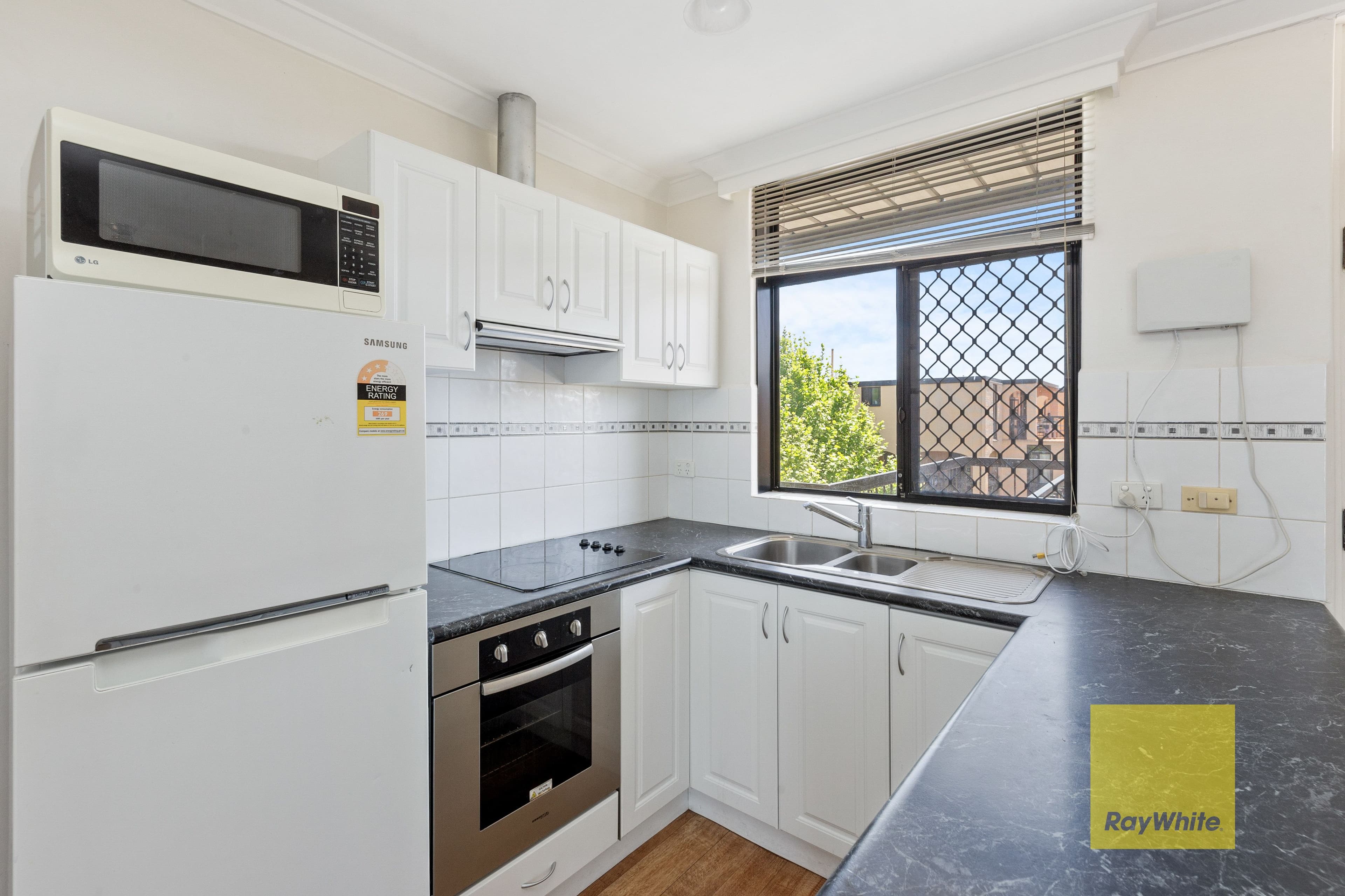 B37/62 Great Eastern Highway, Rivervale WA 6103, Rivervale - Thumbnail 4