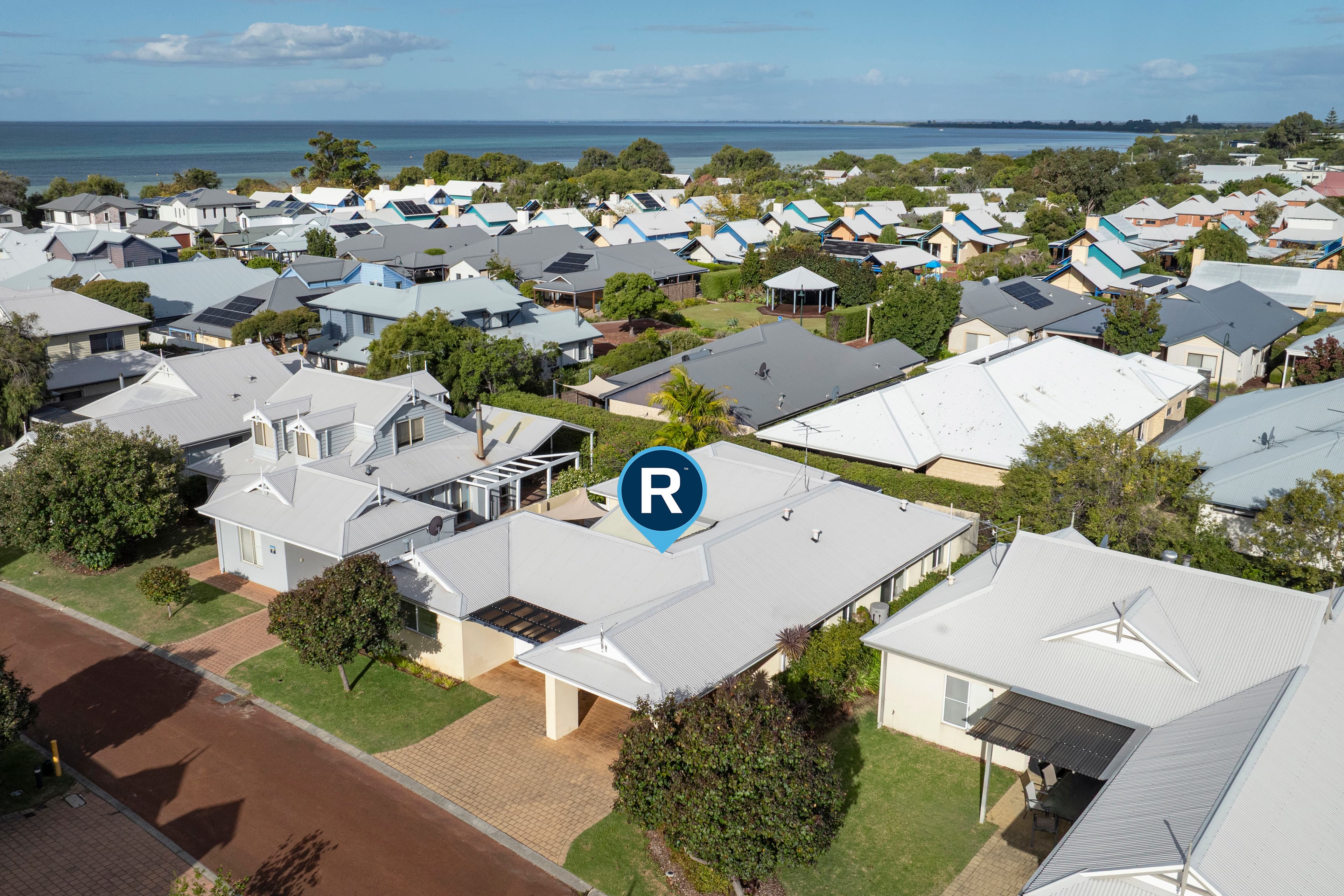 18/83 Gifford Road, DUNSBOROUGH WA 6281, Dunsborough - Thumbnail 2