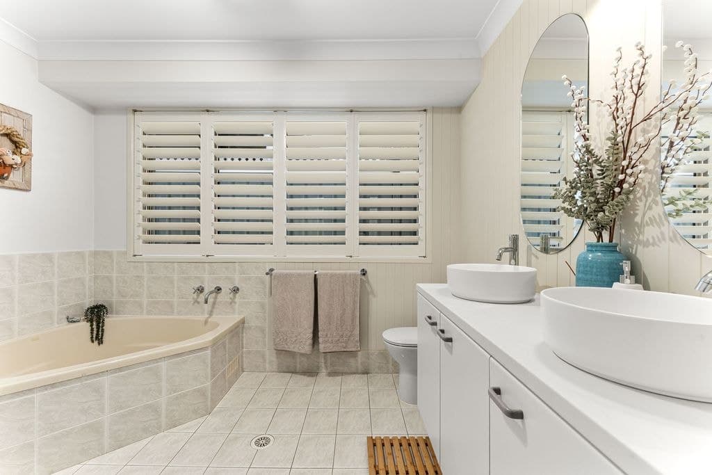 17 Avondale Drive, Kanwal - Thumbnail 8