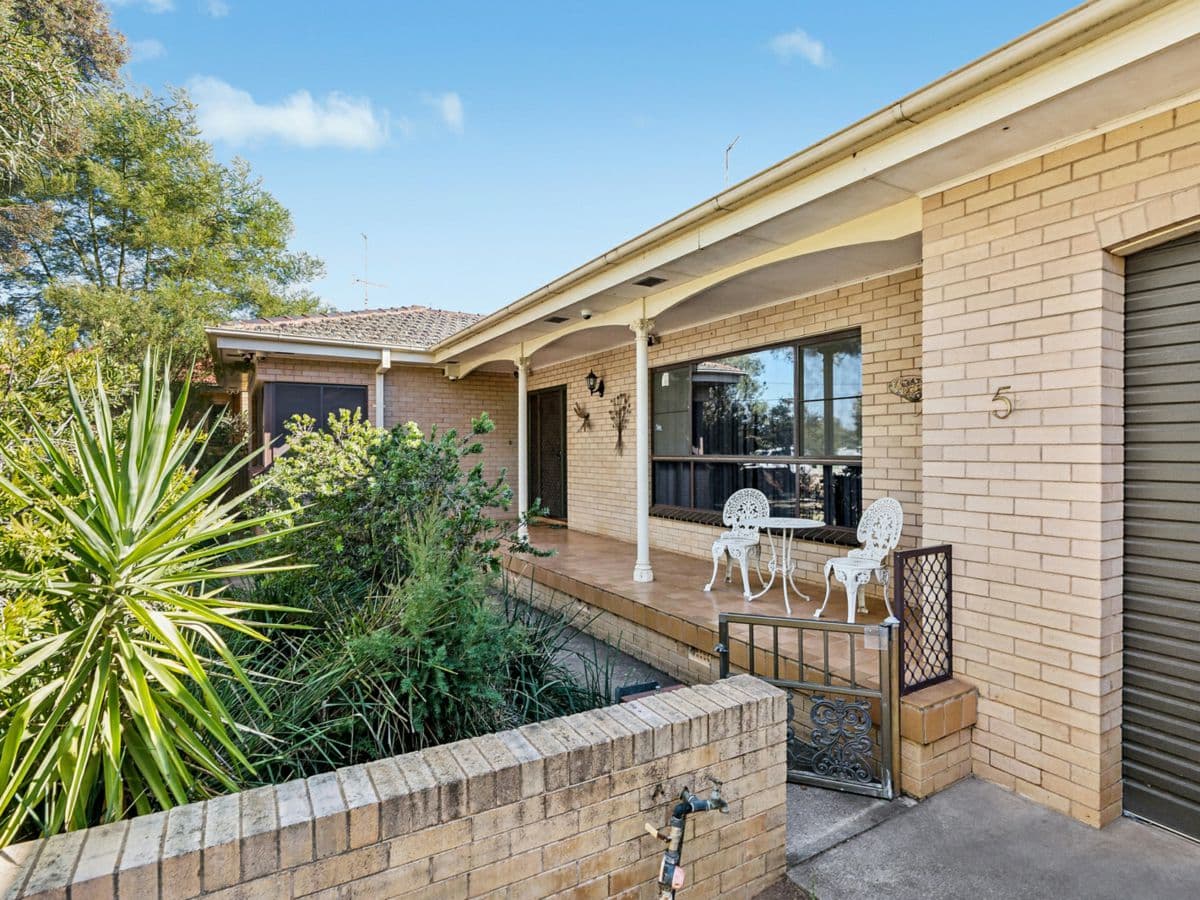 5 Audley Street, NARRANDERA, Narrandera - Thumbnail 2