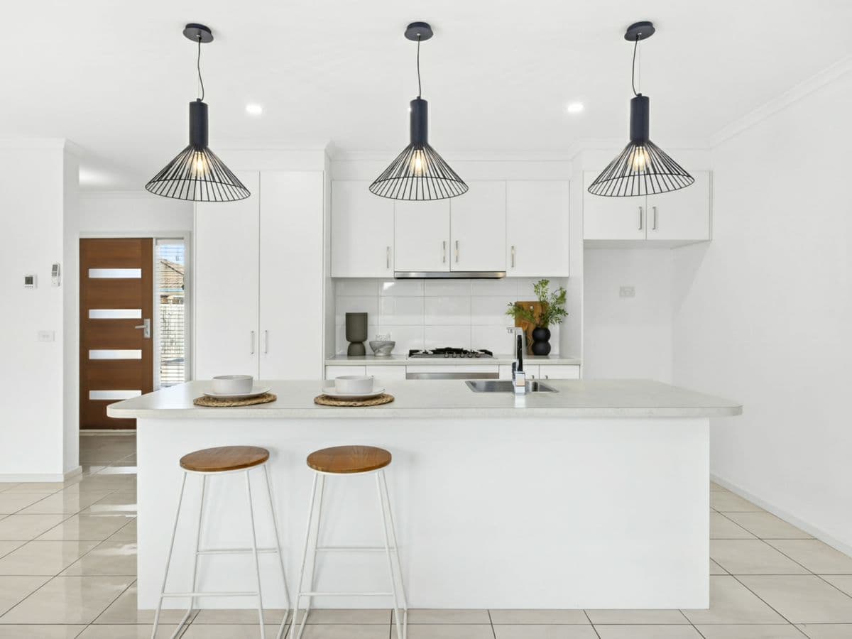 2/164 Separation Street, BELL PARK, Bell Park - Thumbnail 3