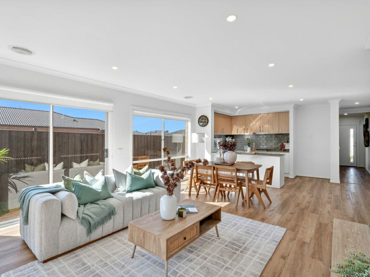 9 Paley Street, CHARLEMONT, Charlemont - Image 1