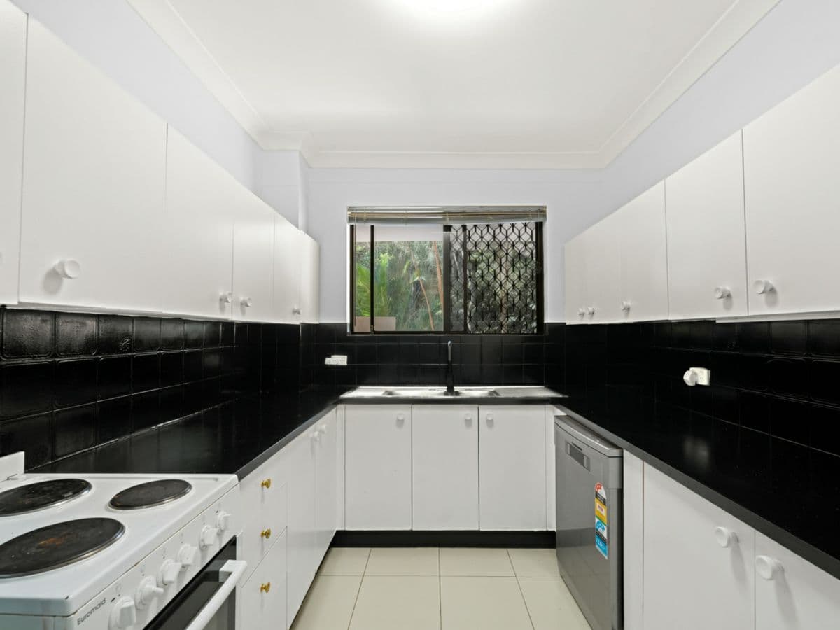2/21 Myrtle Road, BANKSTOWN, Bankstown - Thumbnail 2