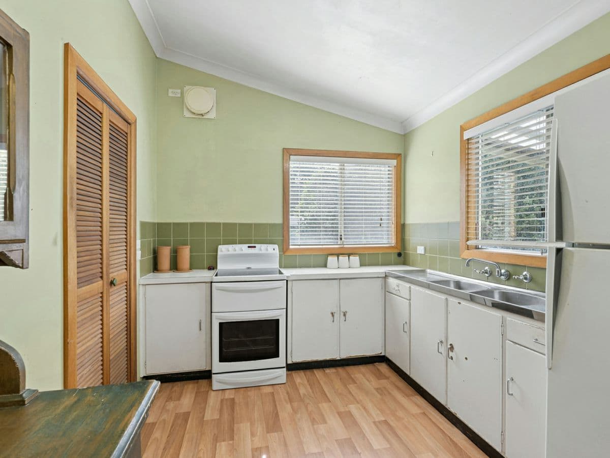 4 Florabella Street, WARRIMOO, Warrimoo - Thumbnail 2