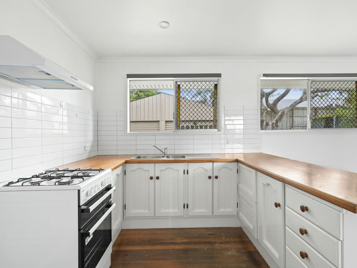 14 Trevor Street, SLACKS CREEK, Slacks Creek - Thumbnail 5