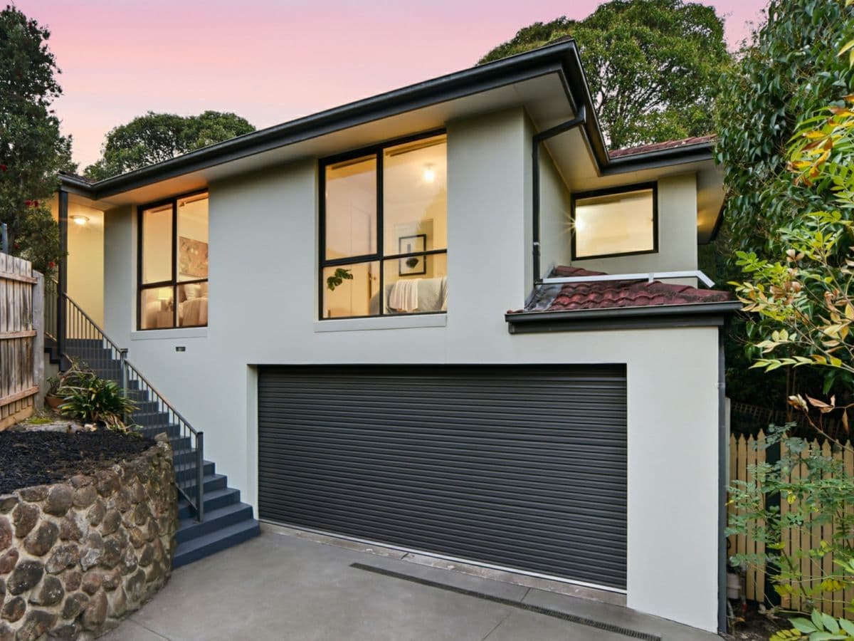 2/34 Outlook Drive, DONCASTER, Doncaster - Image 1