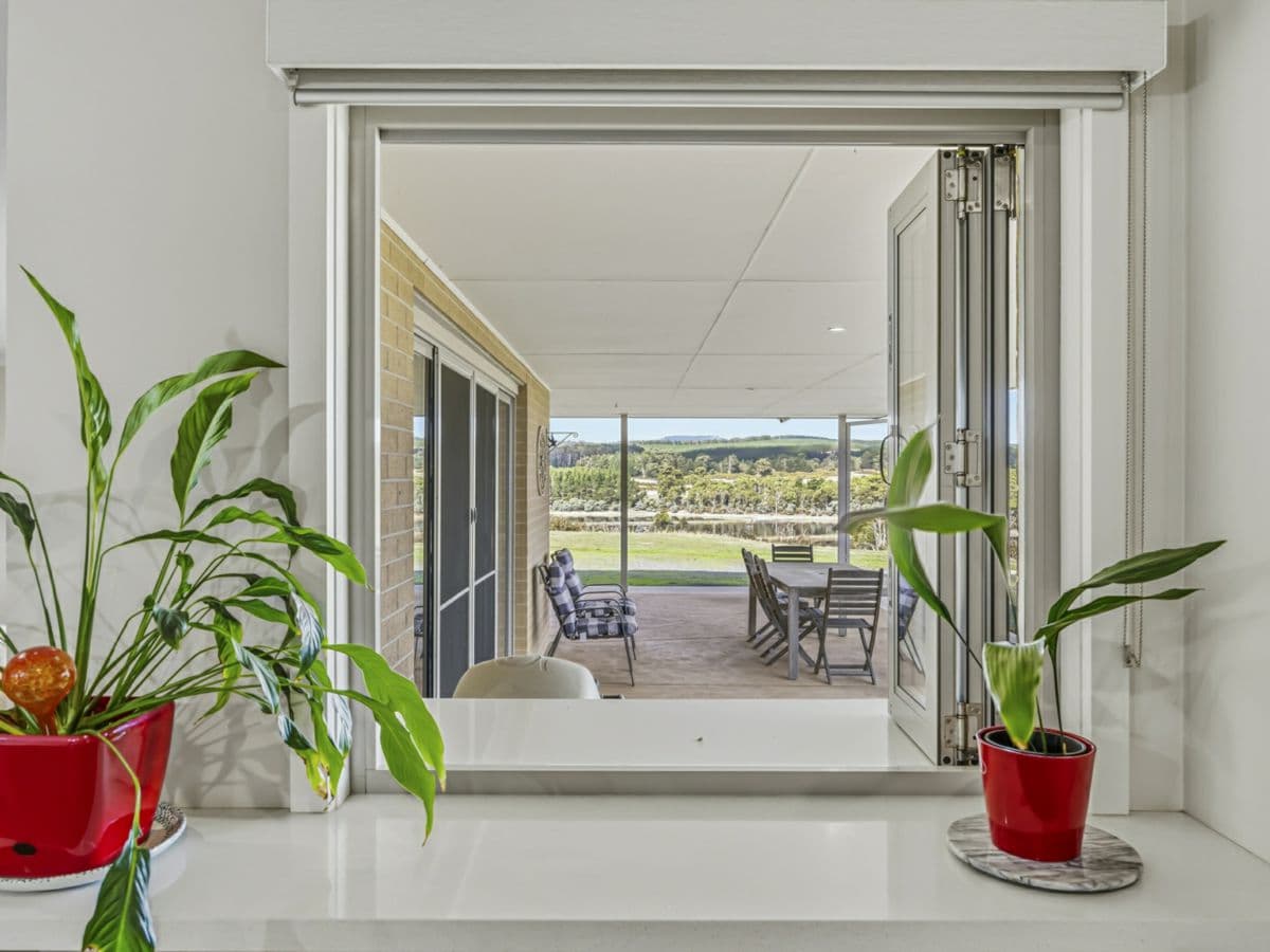13 Valley View Court, SEBASTOPOL, Sebastopol - Thumbnail 5