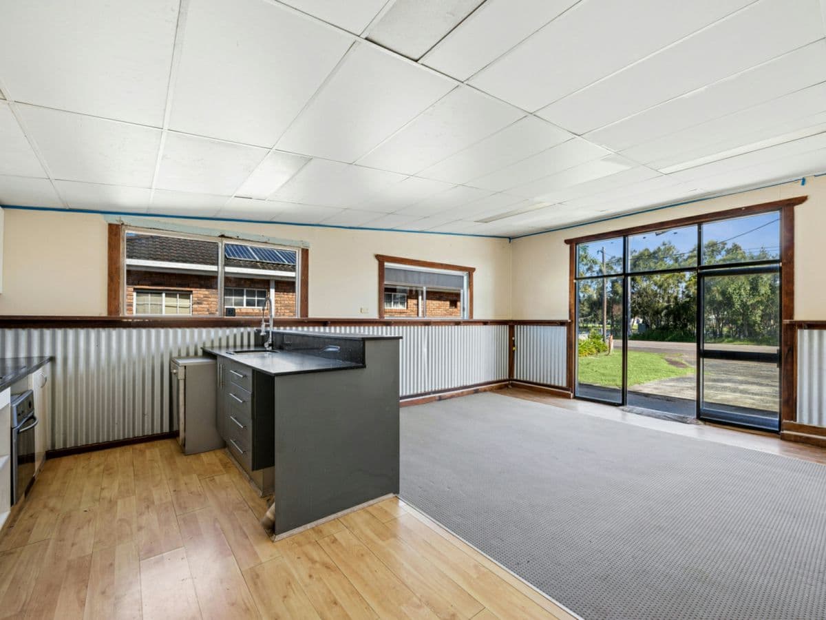 30 Wolseley Avenue, TACOMA, Tacoma - Thumbnail 5