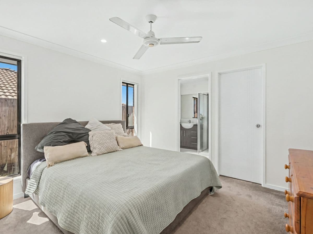 123 Dixon Drive, PIMPAMA, Pimpama - Thumbnail 5