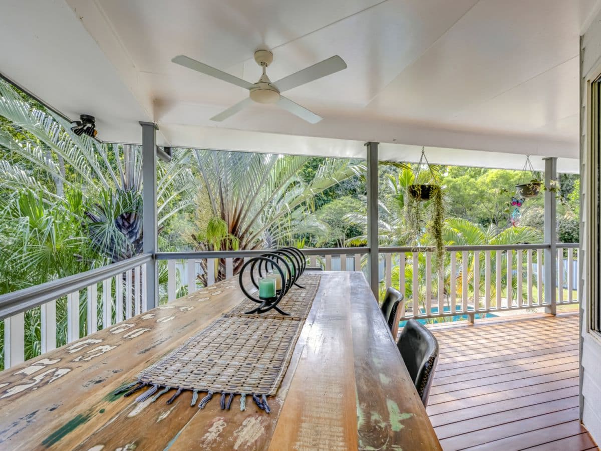 30 Plum Tree Crescent, MOORE PARK BEACH, Moore Park Beach - Thumbnail 4