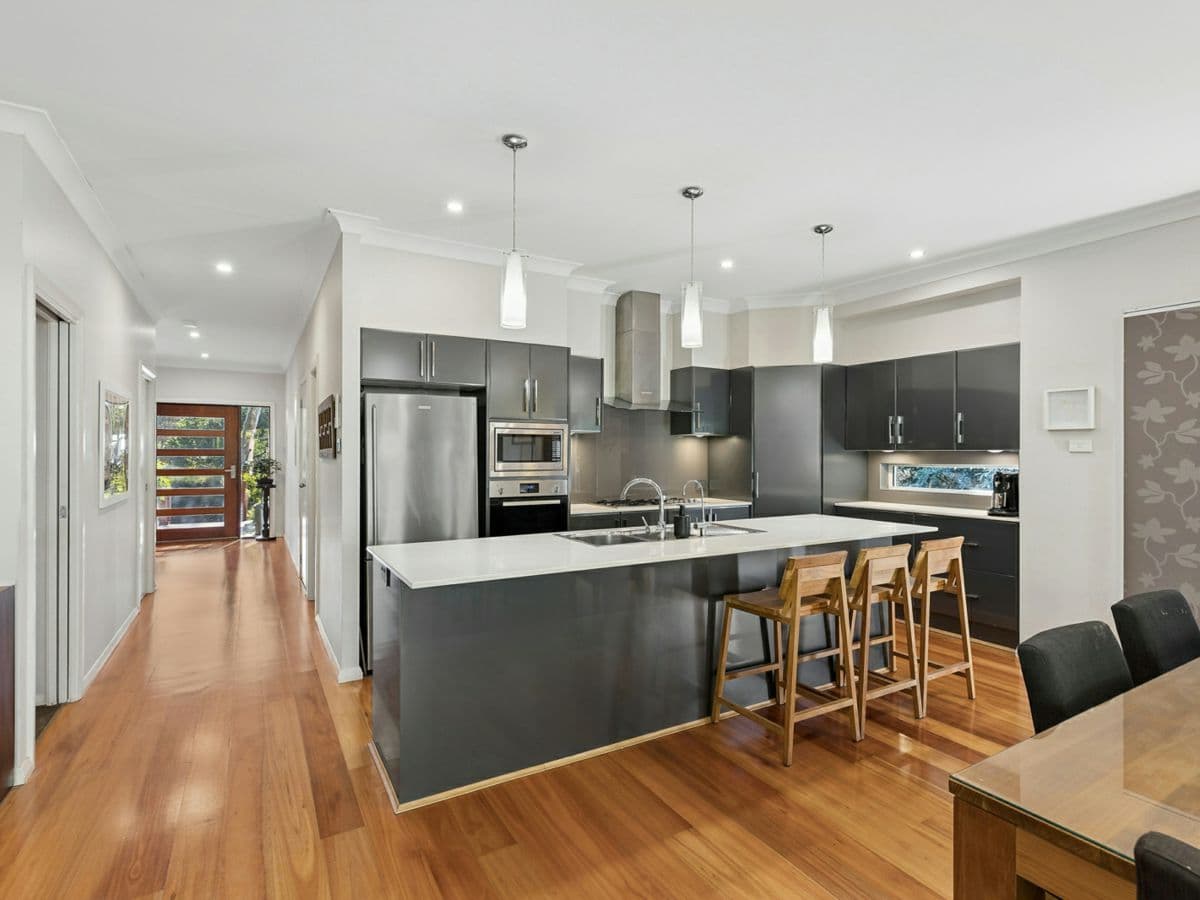 50 Lake Point Way, MURRAYS BEACH, Murrays Beach - Thumbnail 2