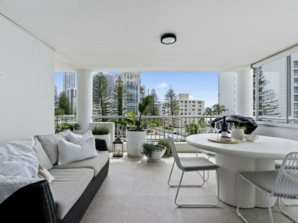 4A/7 Fern Street, SURFERS PARADISE, Surfers Paradise - Thumbnail 2