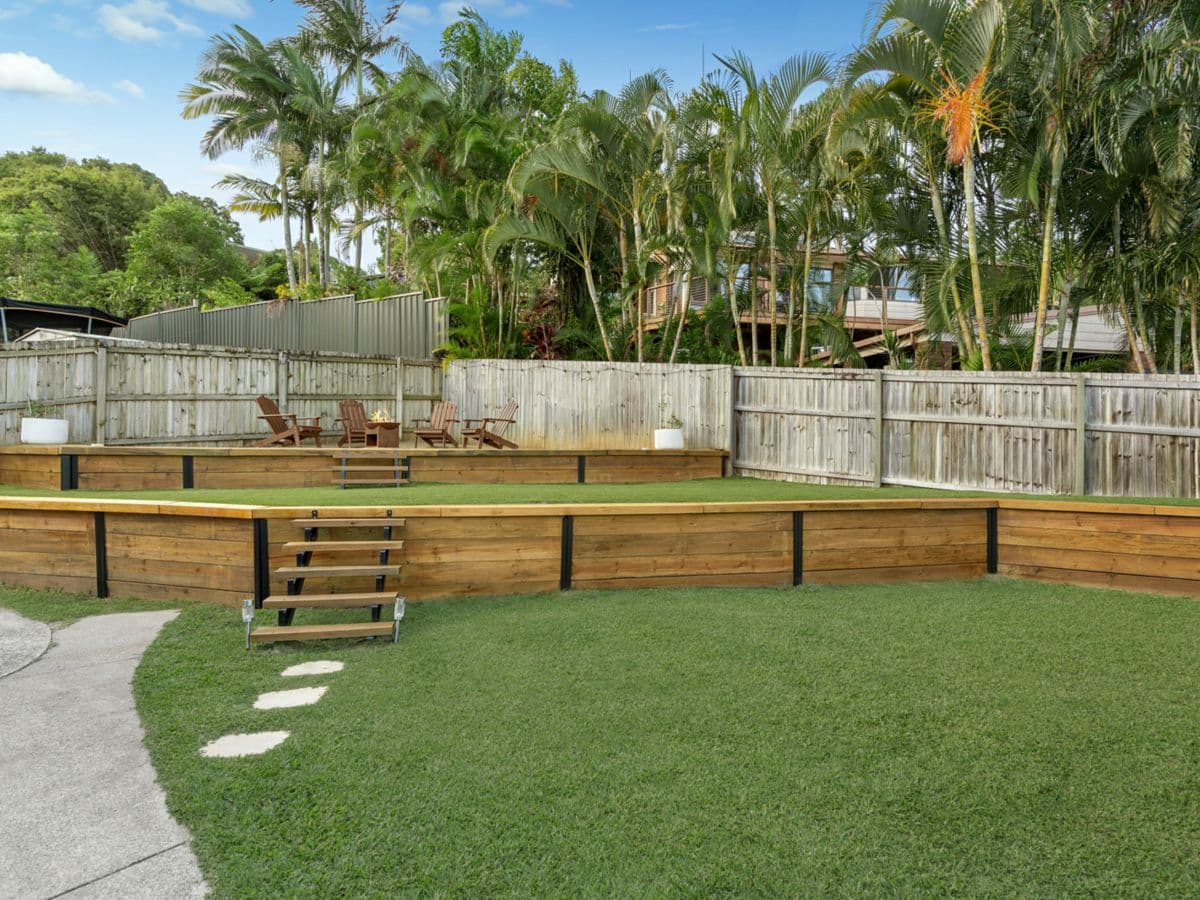 5 Esperance Close, ELANORA, Elanora - Thumbnail 3