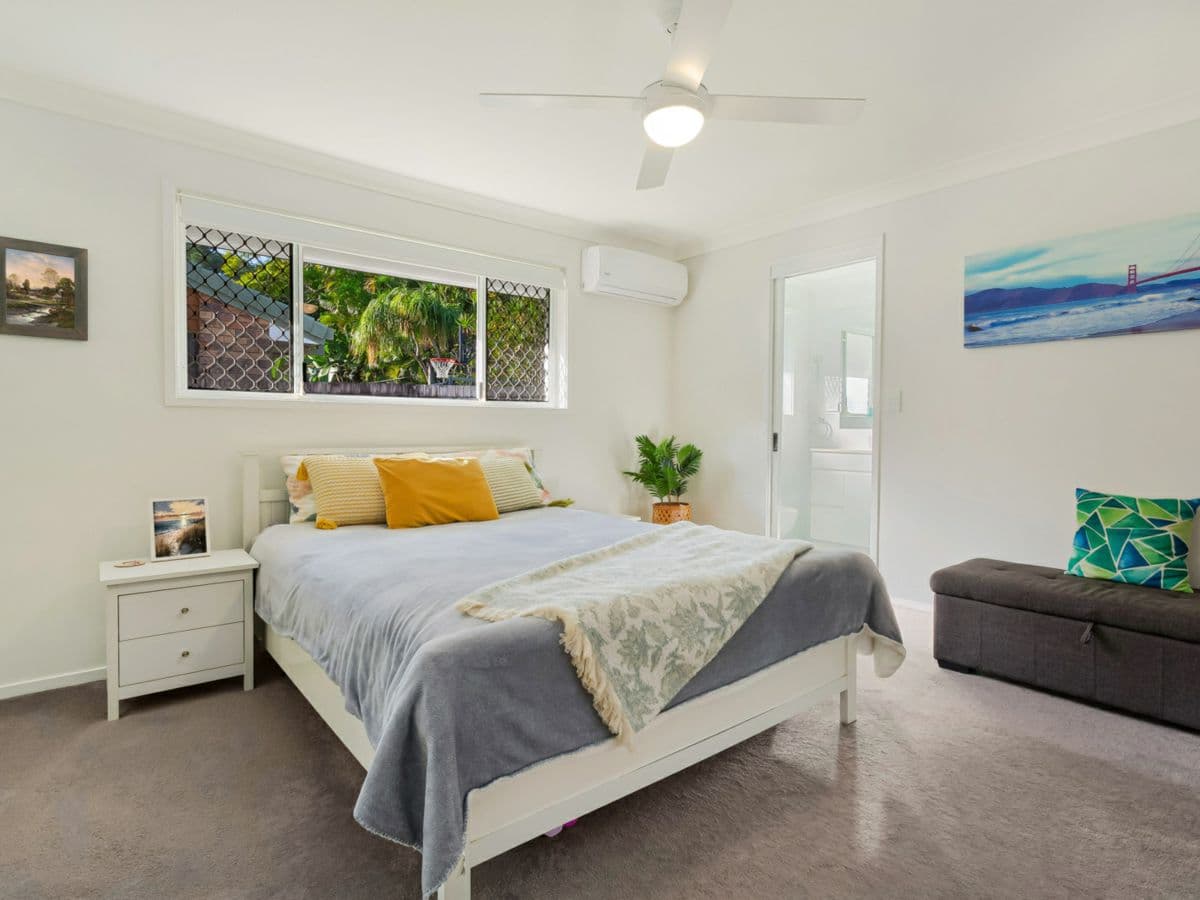 5 Esperance Close, ELANORA, Elanora - Thumbnail 7