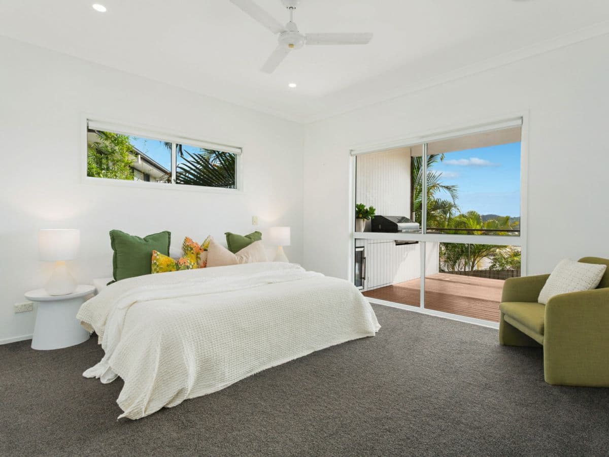 15 Barlee Court, ELANORA, Elanora - Thumbnail 6