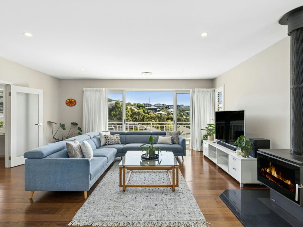13 Sonny Crescent, TERRIGAL, Terrigal - Thumbnail 3