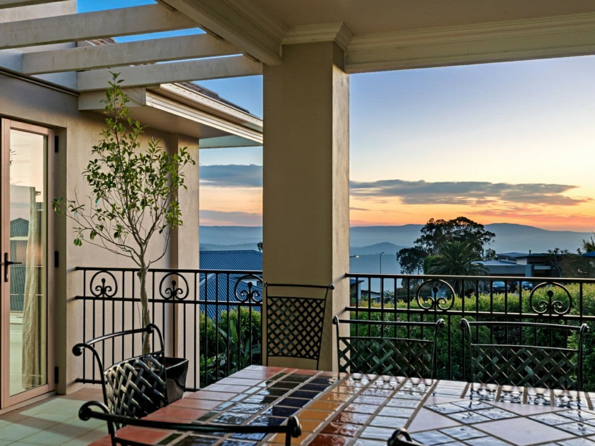 5 Sherwood Street, MOUNT LOFTY, Mount Lofty - Thumbnail 2