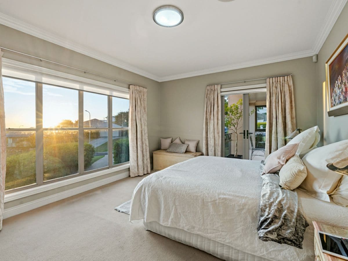 5 Sherwood Street, MOUNT LOFTY, Mount Lofty - Thumbnail 5