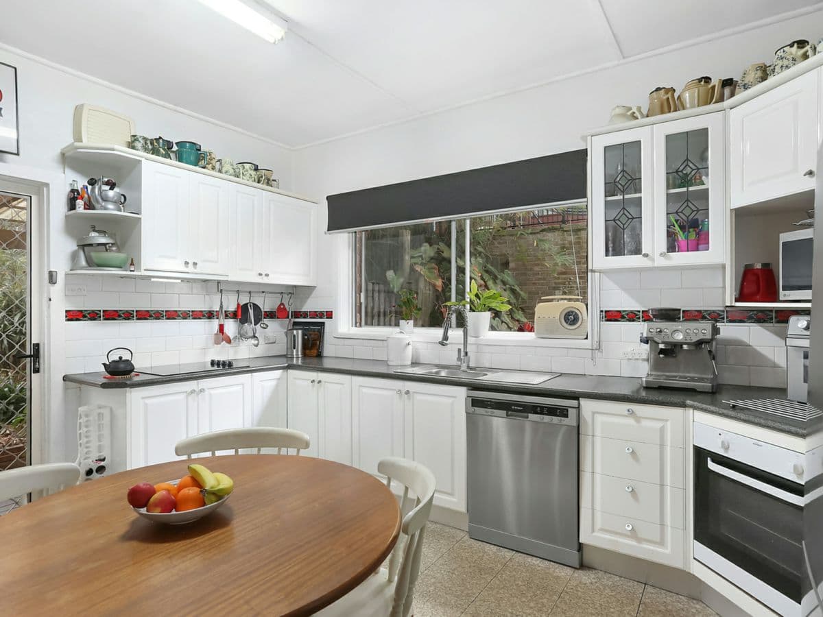 7 Evans Street, COMO, Como - Thumbnail 3