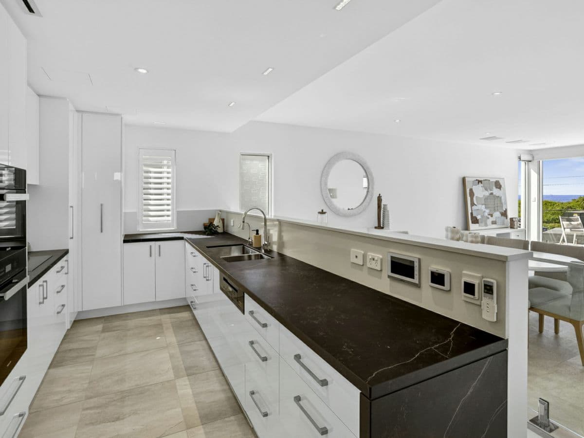 204 Ocean Street, NARRABEEN, Narrabeen - Thumbnail 5