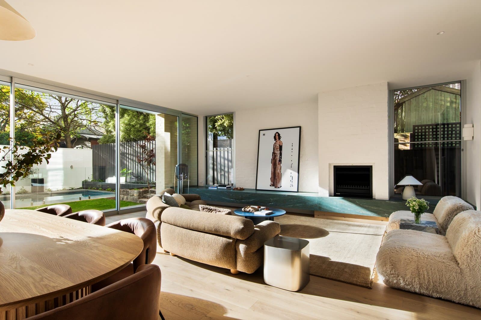 24 Glendearg Grove, Malvern - Thumbnail 2