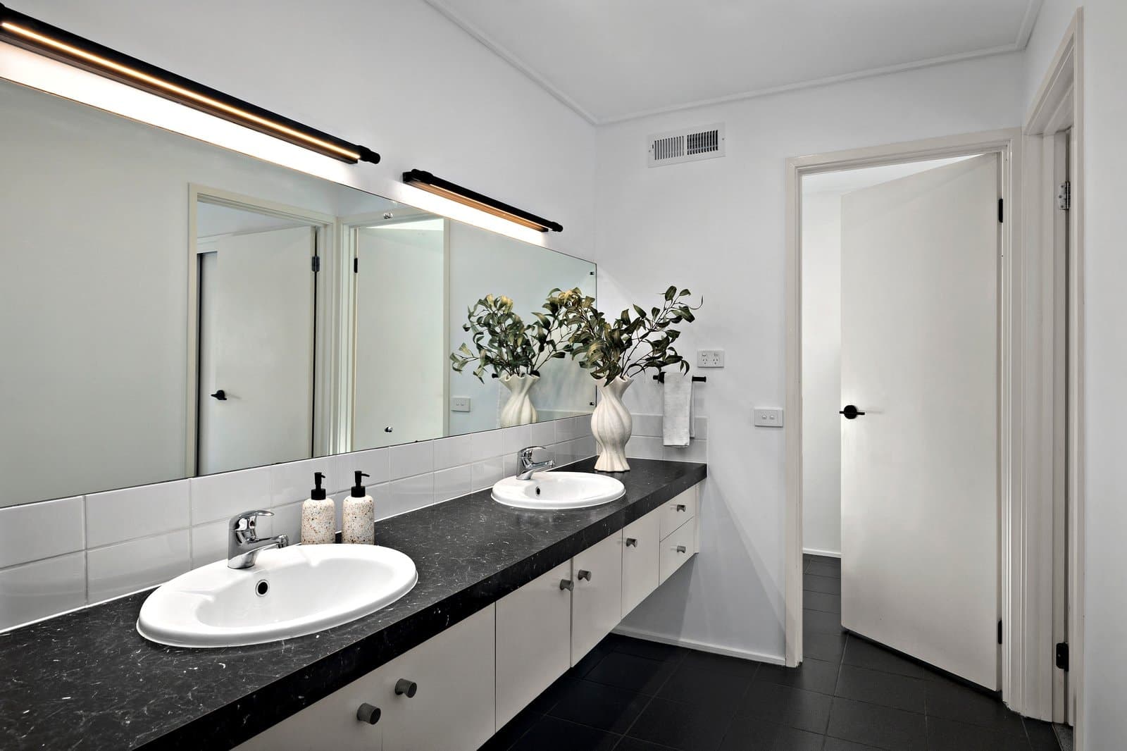 60 Rosedale Grove, Frankston South - Thumbnail 8