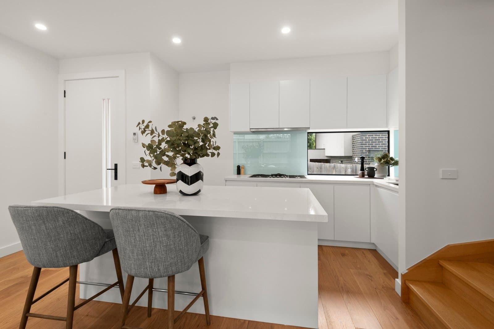 2/337 Doncaster Road, Balwyn North - Thumbnail 3
