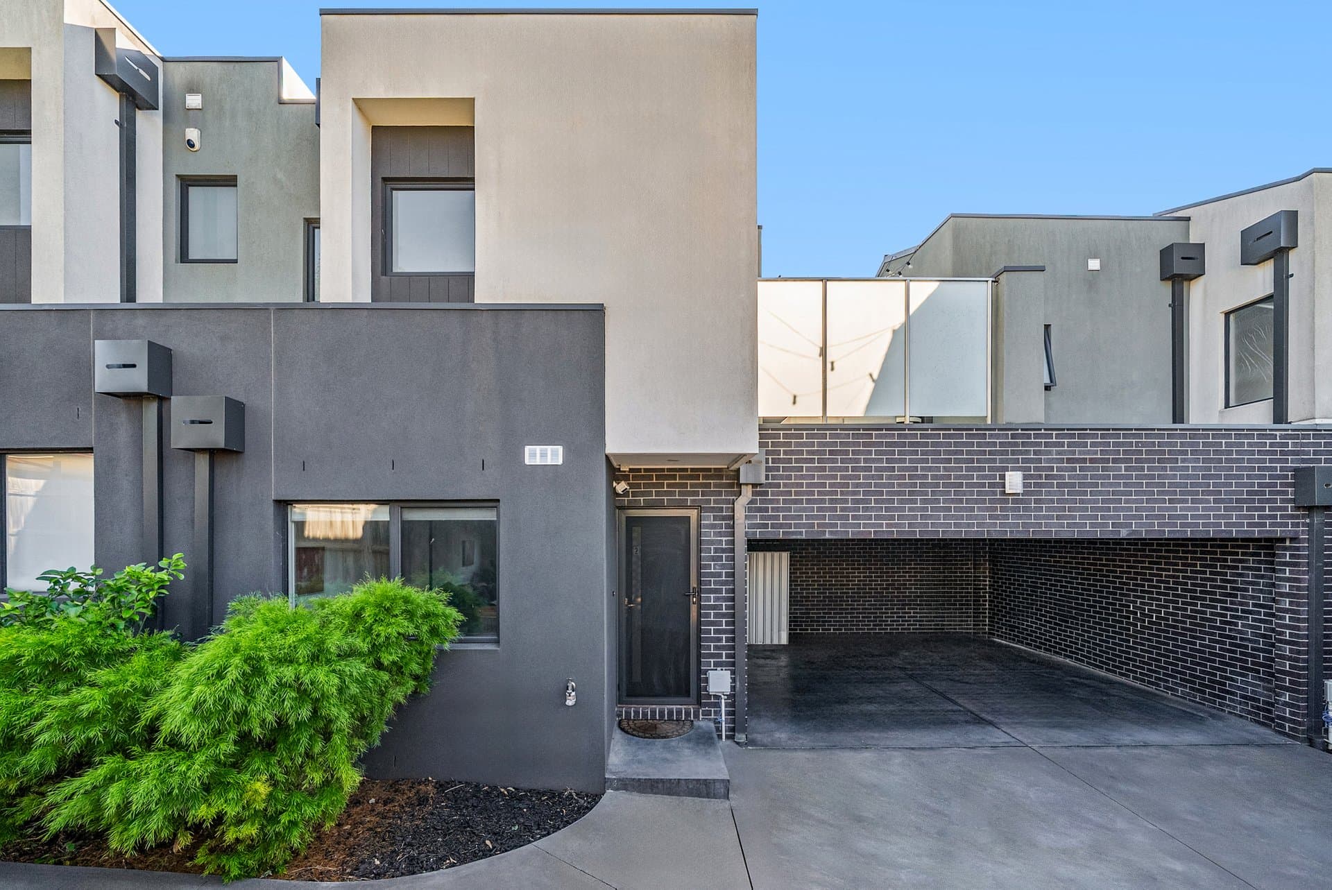 2/5 Albert Street, Preston - Image 1