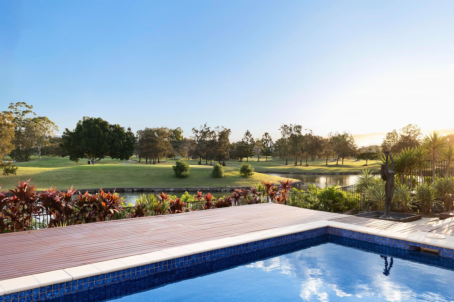 1030 Lakeview Terrace, Benowa, QLD, 4217, Benowa - Thumbnail 2