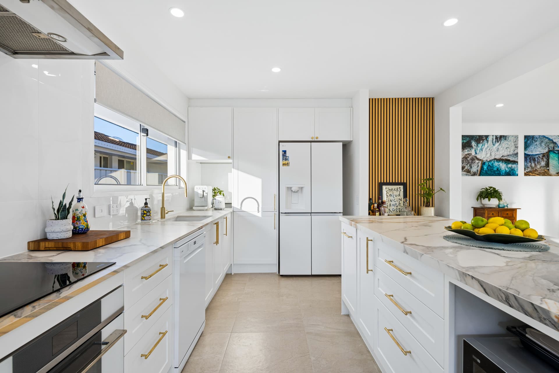110 Sunshine  Boulevard, Mermaid Waters, QLD, 4218, Mermaid Waters - Thumbnail 2