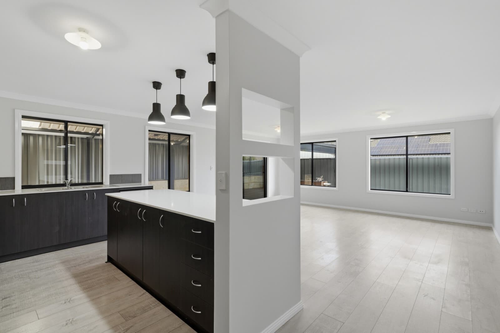 18 Genus Road Banksia Grove WA 6031, Banksia Grove - Thumbnail 3