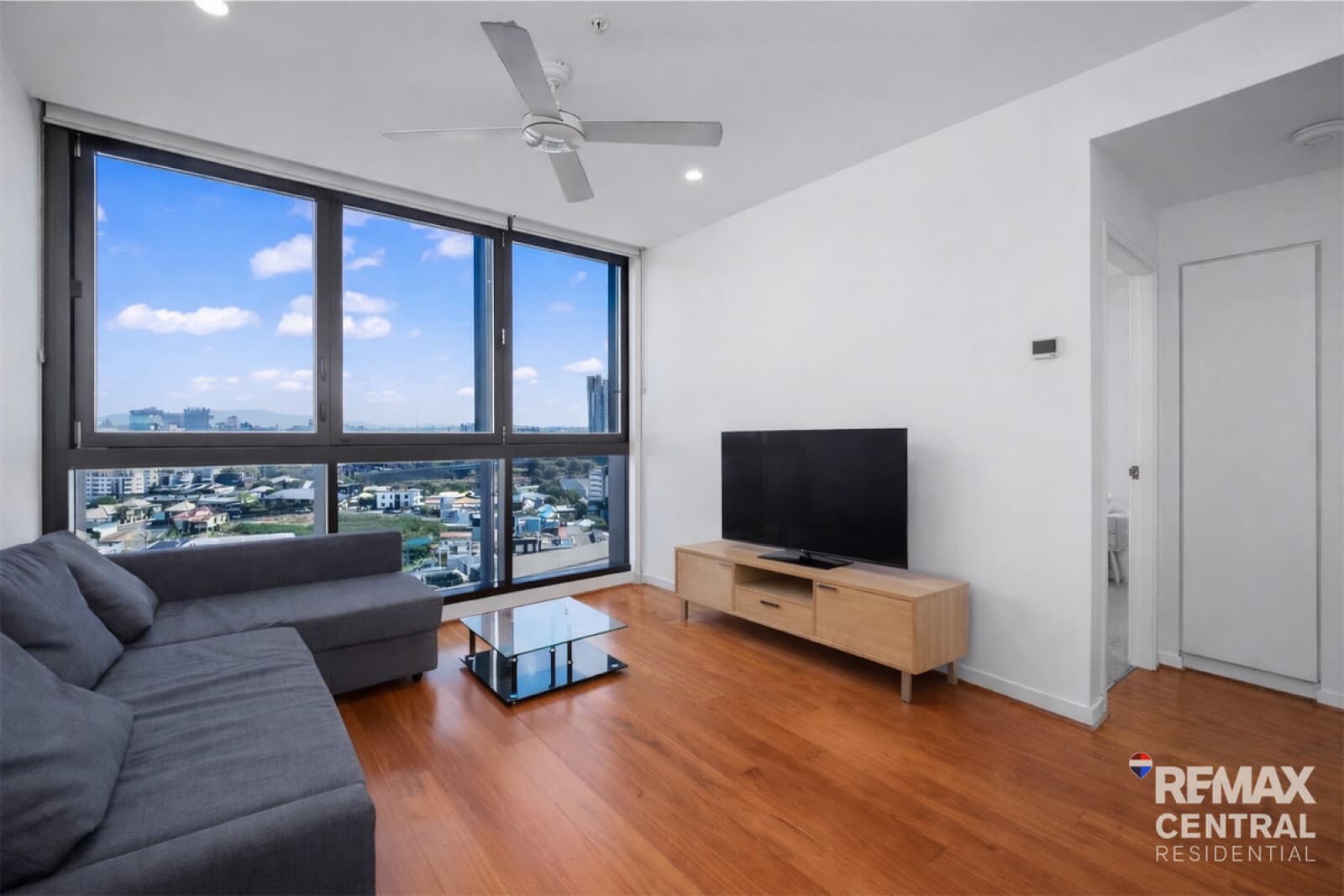 Level 15/1033 Ann Street Newstead QLD 4006, Newstead - Image 1
