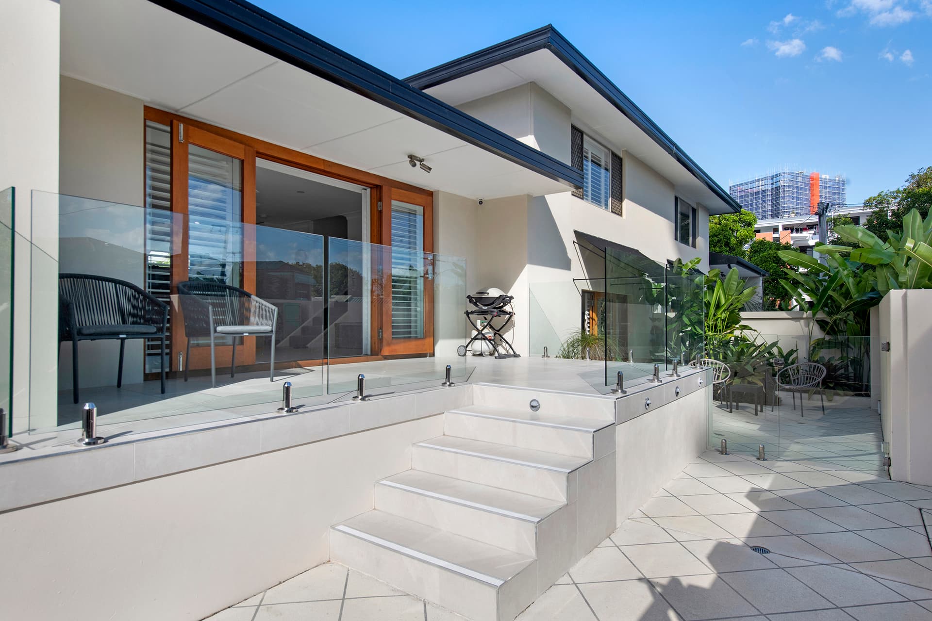 2/21 Burra  Street, Chevron Island, QLD, 4217, Chevron Island - Thumbnail 2