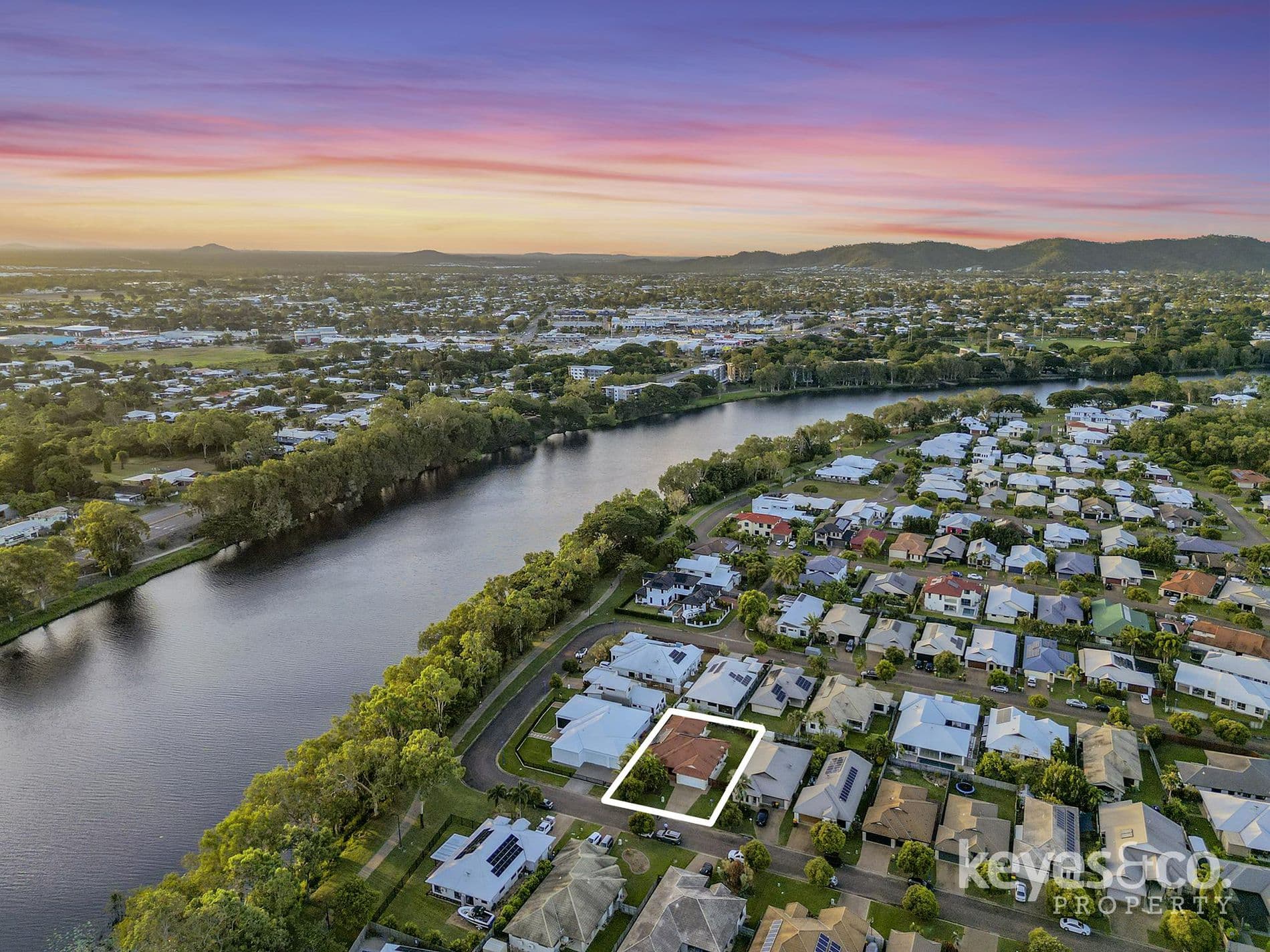 25 Waterlily Circuit, 25 Waterlily Circuit - Image 1
