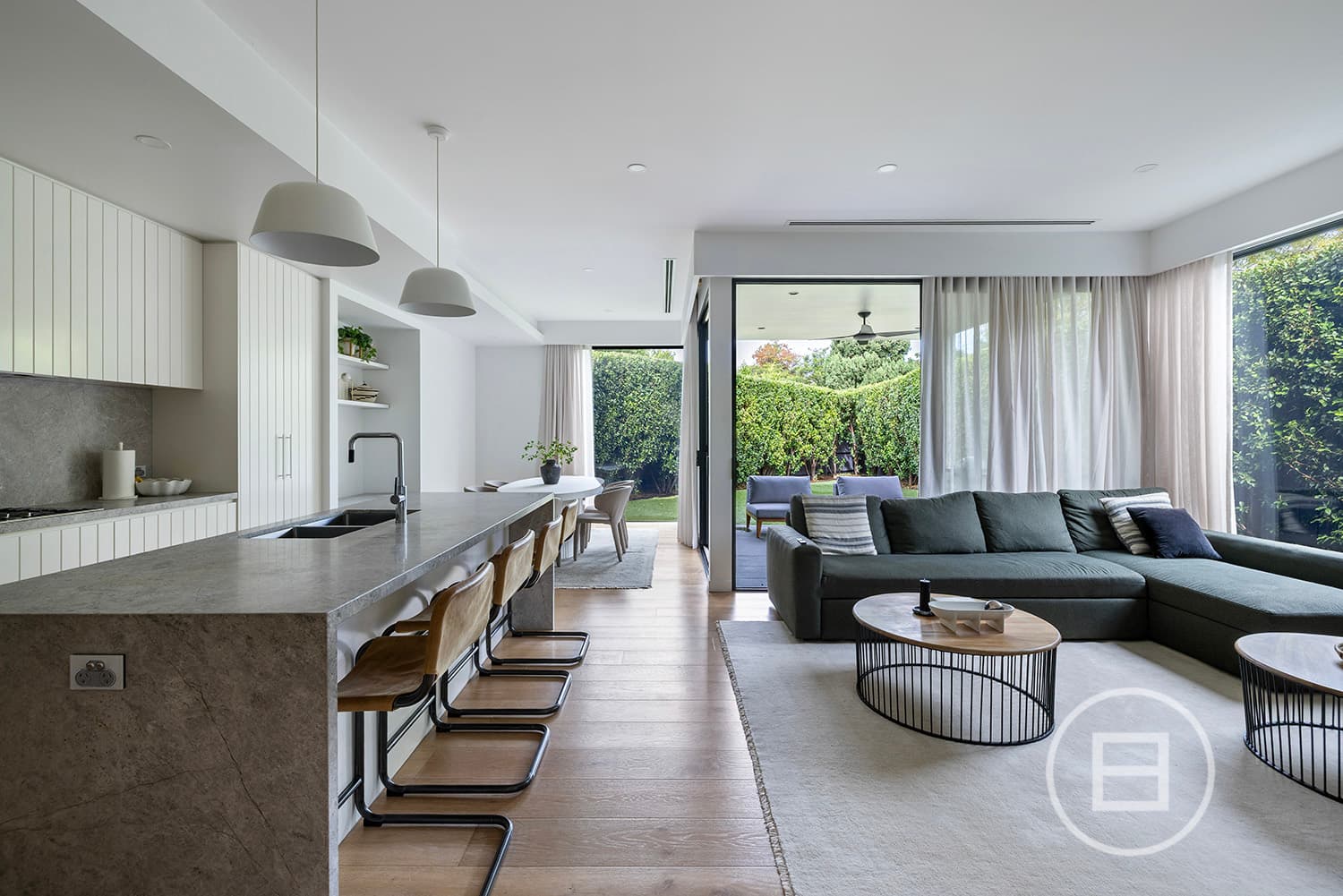 37 Saturn Street, CAULFIELD SOUTH, VIC, Caulfield South - Thumbnail 2