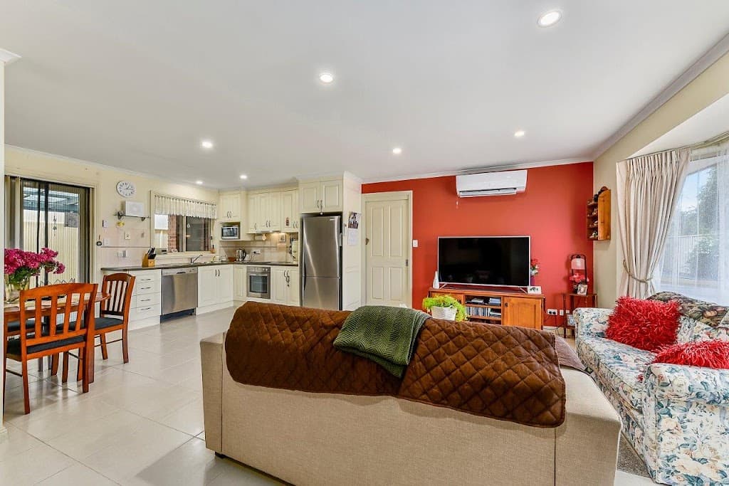 3/5 JOHN ST, Mount Gambier, SA, 5290, Mount Gambier - Thumbnail 2