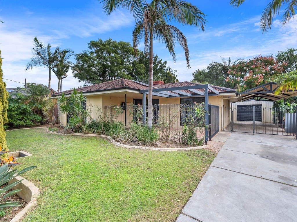 42 Helena Crescent, Thornlie, WA, 6108, Thornlie - Thumbnail 6