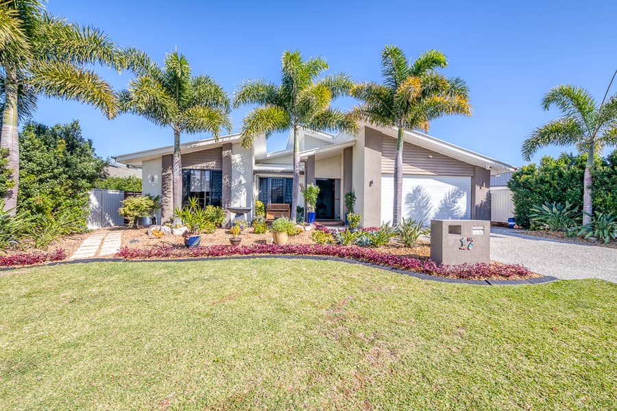 17 Blueberry Street, Banksia Beach, QLD, 4507, Banksia Beach - Thumbnail 2
