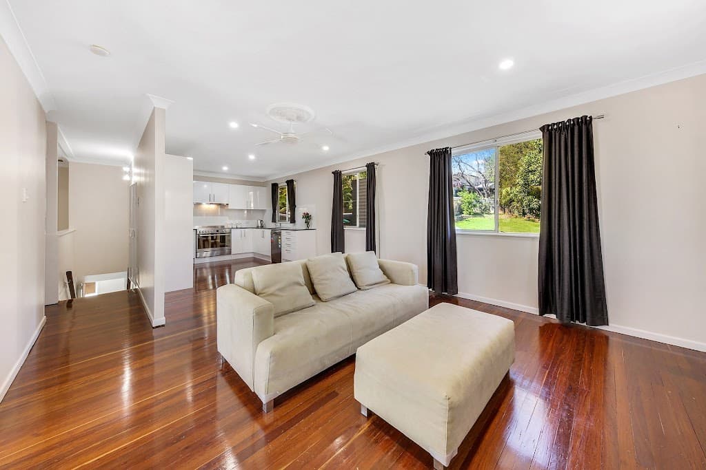 17 Campbell Street, WOODEND, QLD, 4305, Woodend - Thumbnail 3