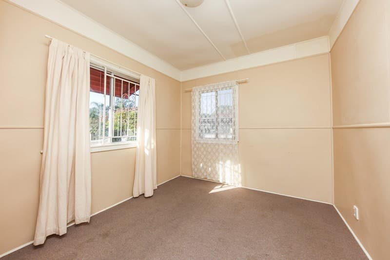 53 Broadwater Road, Mount Gravatt East, QLD, 4122, Mount Gravatt East - Thumbnail 3