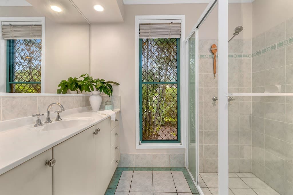 74 Boyd Terrace, Brookfield, QLD, 4069, Brookfield - Thumbnail 8