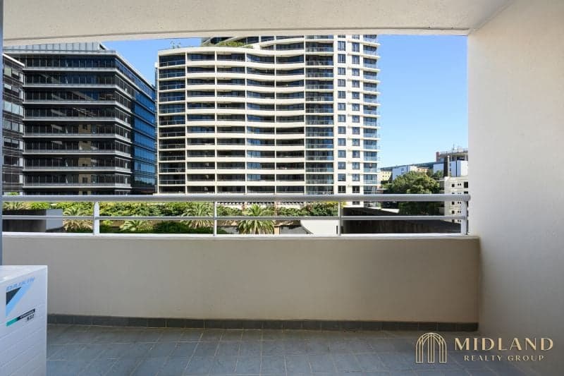 305/1 Sergeants Lane, St Leonards, St Leonards - Thumbnail 6