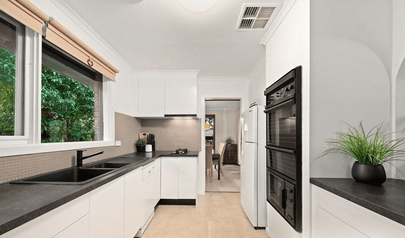 1 Fairlawn Place, Bayswater, VIC, 3153, Bayswater - Thumbnail 3